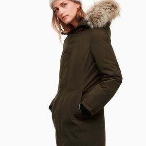 Aritzia GOLDEN Haven Parka (S) Mint Condition